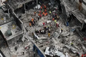 09int-dominican-collapse-02-mwlb-articleLarge.webp